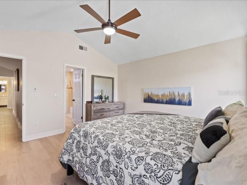 En Venta: $347,900 (2 camas, 2 baños, 1485 Pies cuadrados)