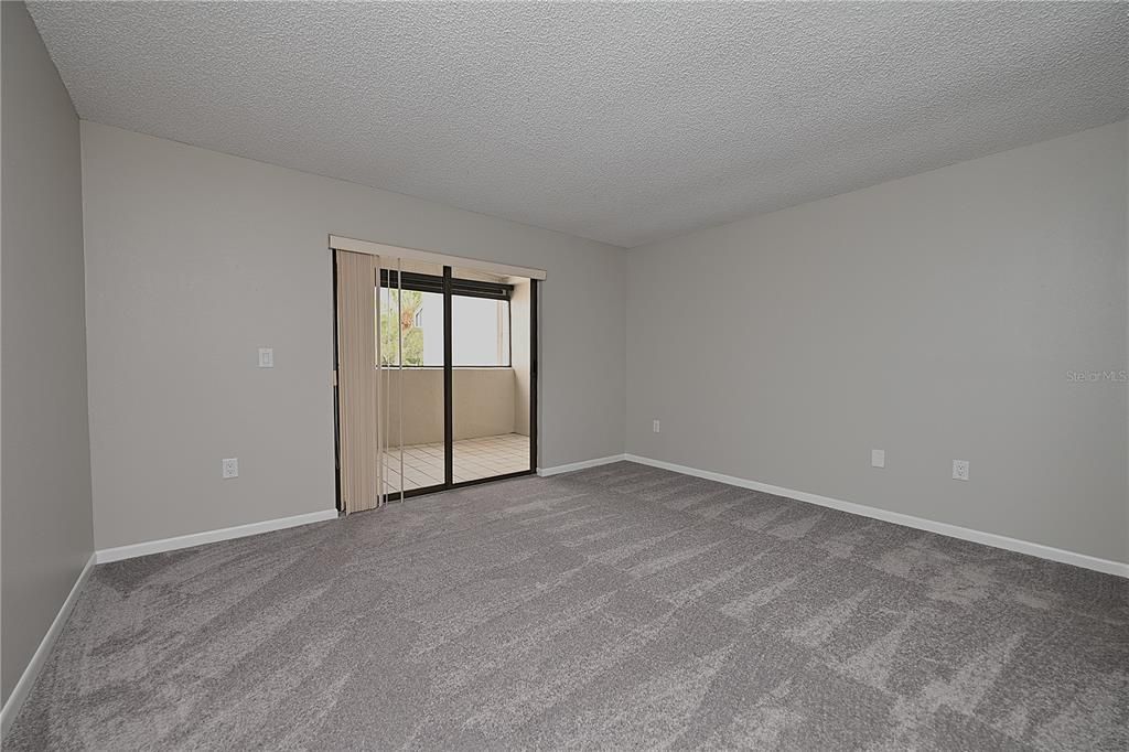 For Rent: $1,560 (2 beds, 2 baths, 1300 Square Feet)