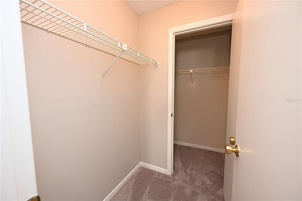 For Rent: $1,560 (2 beds, 2 baths, 1300 Square Feet)