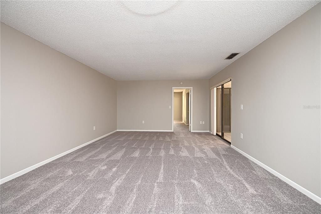For Rent: $1,560 (2 beds, 2 baths, 1300 Square Feet)