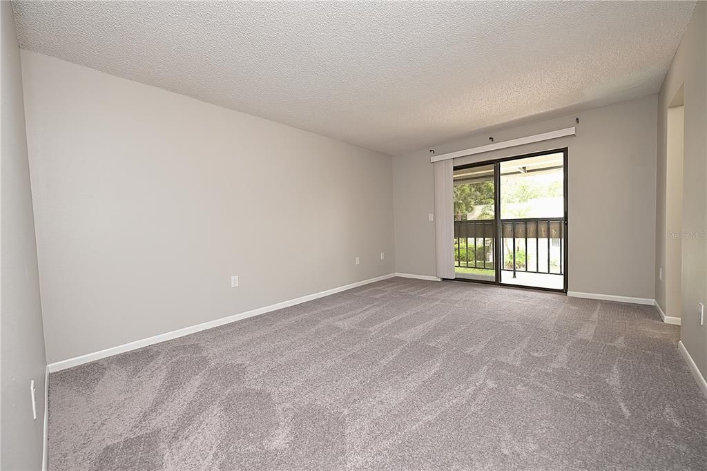 For Rent: $1,560 (2 beds, 2 baths, 1300 Square Feet)