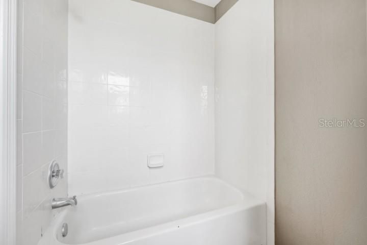 На продажу: $524,900 (5 спален, 4 ванн, 3856 Квадратных фут)