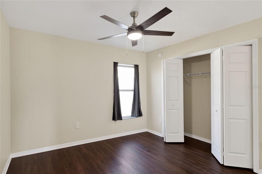 For Rent: $2,300 (4 beds, 2 baths, 1583 Square Feet)