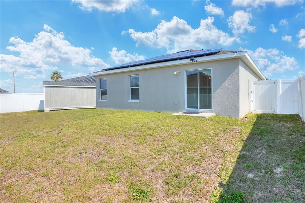For Rent: $2,300 (4 beds, 2 baths, 1583 Square Feet)