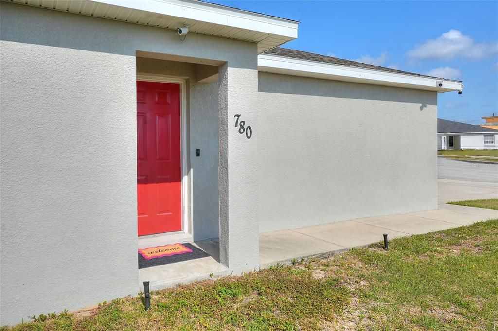 For Rent: $2,300 (4 beds, 2 baths, 1583 Square Feet)