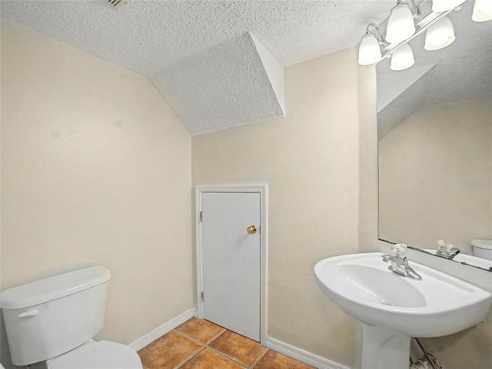 En Venta: $185,000 (3 camas, 2 baños, 1408 Pies cuadrados)