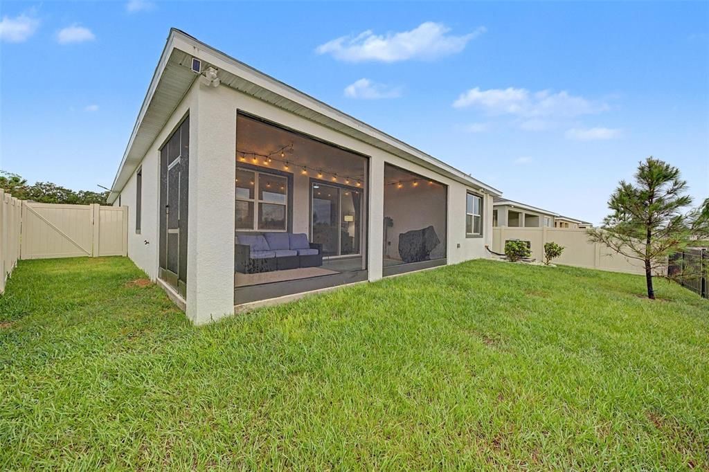 En Venta: $385,840 (4 camas, 2 baños, 2034 Pies cuadrados)