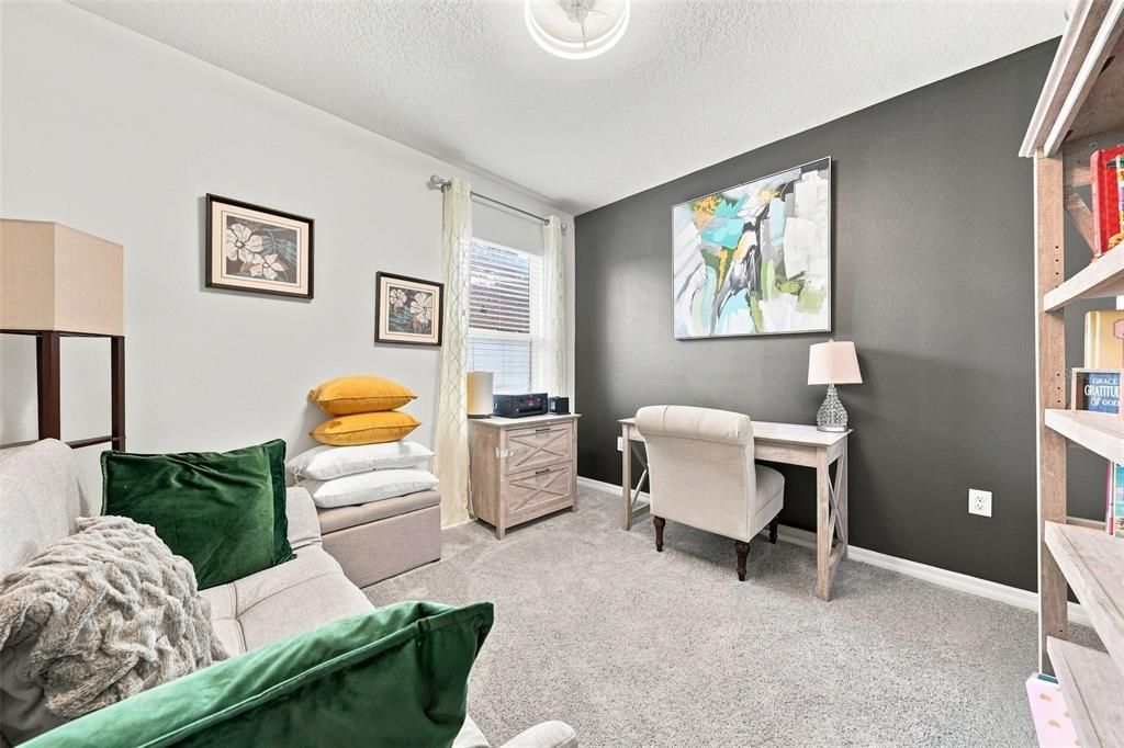 En Venta: $364,900 (4 camas, 2 baños, 1846 Pies cuadrados)