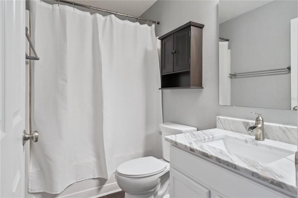 En Venta: $495,000 (4 camas, 3 baños, 3048 Pies cuadrados)