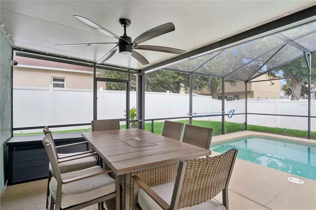 En Venta: $495,000 (4 camas, 3 baños, 3048 Pies cuadrados)