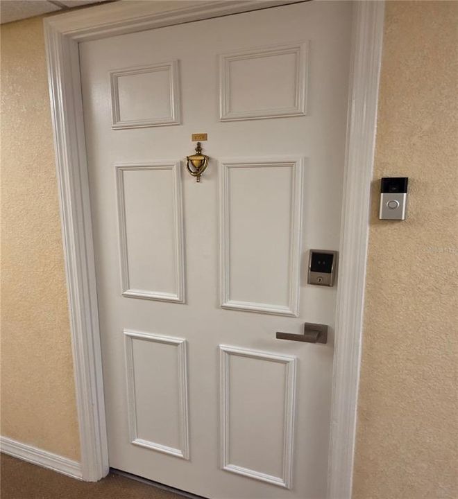 For Rent: $2,990 (2 beds, 2 baths, 1365 Square Feet)