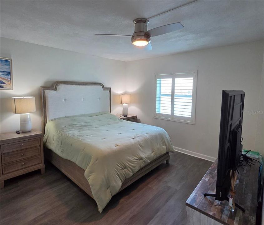 For Rent: $2,990 (2 beds, 2 baths, 1365 Square Feet)