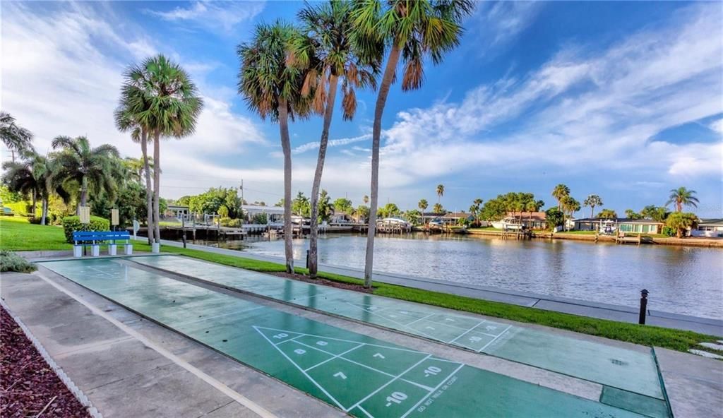 For Rent: $2,990 (2 beds, 2 baths, 1365 Square Feet)