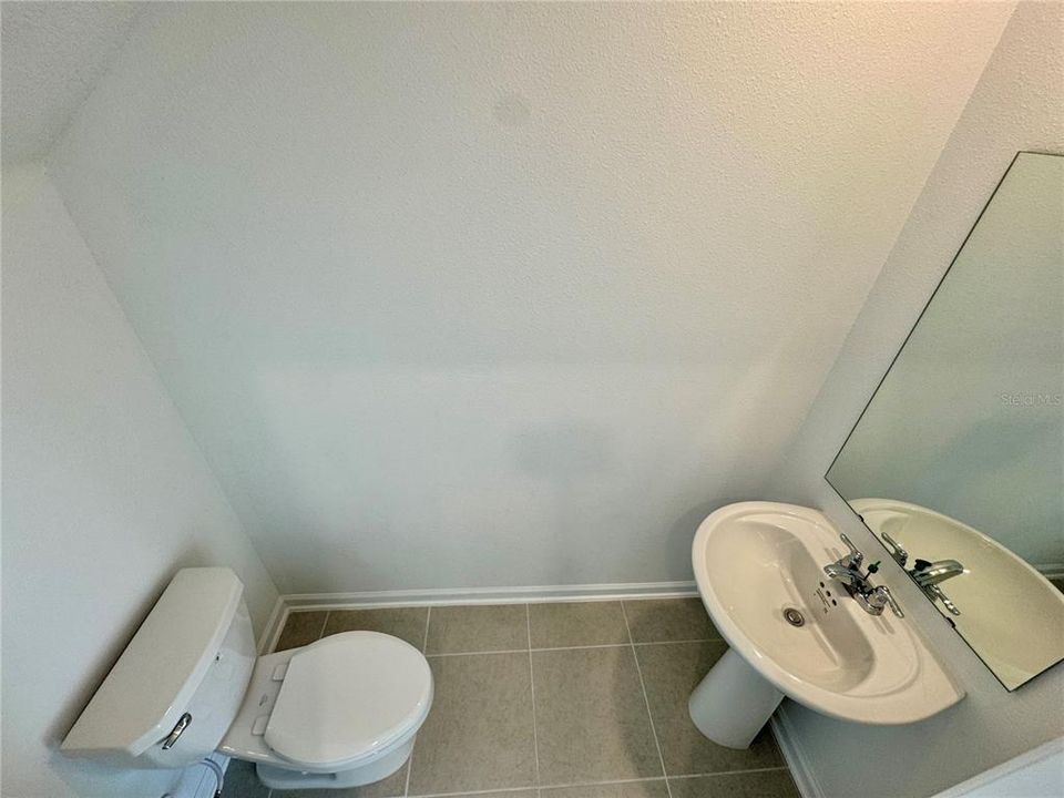 В аренду: $2,250 (5 спален, 2 ванн, 2112 Квадратных фут)