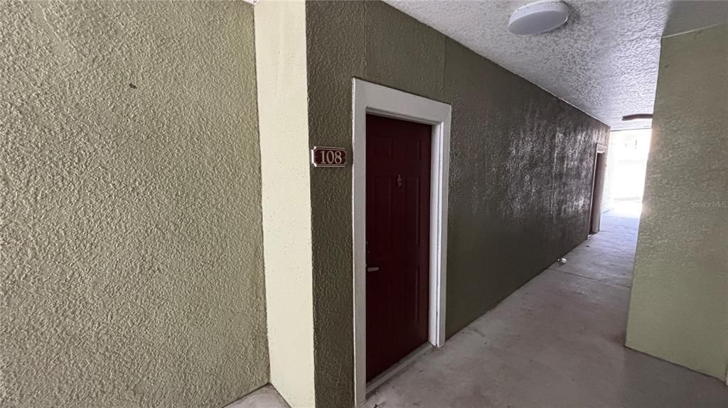 For Rent: $1,325 (1 beds, 1 baths, 615 Square Feet)