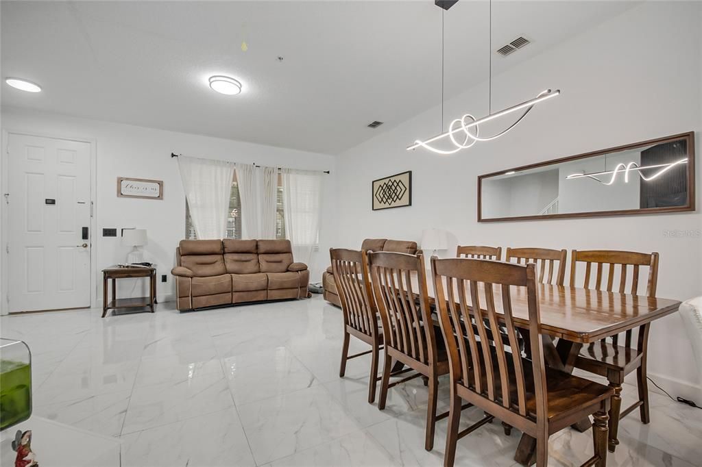 For Sale: $420,000 (4 beds, 2 baths, 1628 Square Feet)