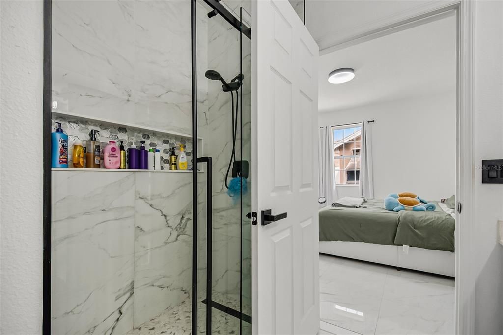 For Sale: $420,000 (4 beds, 2 baths, 1628 Square Feet)