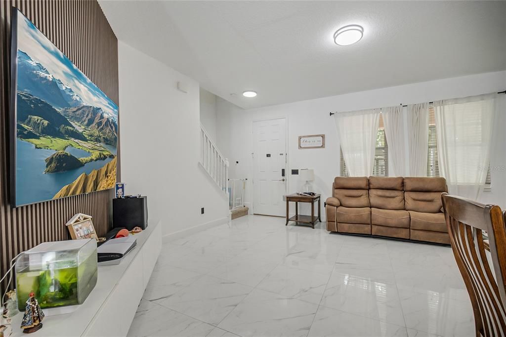 For Sale: $420,000 (4 beds, 2 baths, 1628 Square Feet)