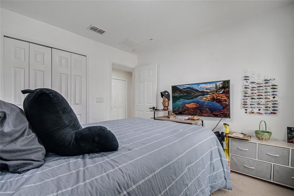 For Sale: $420,000 (4 beds, 2 baths, 1628 Square Feet)