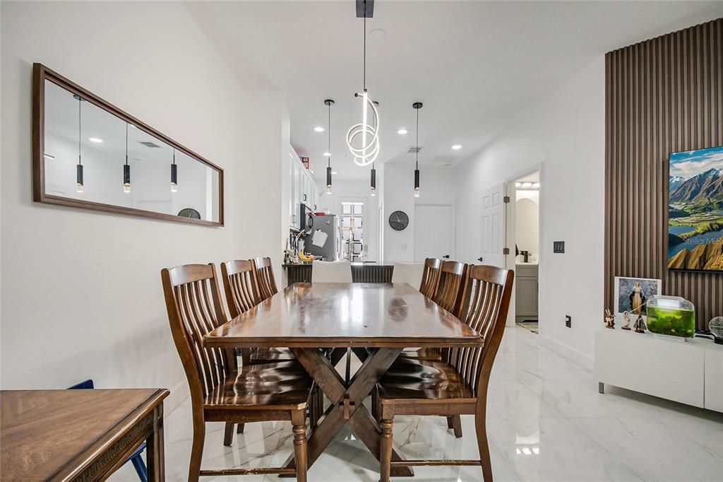 For Sale: $420,000 (4 beds, 2 baths, 1628 Square Feet)