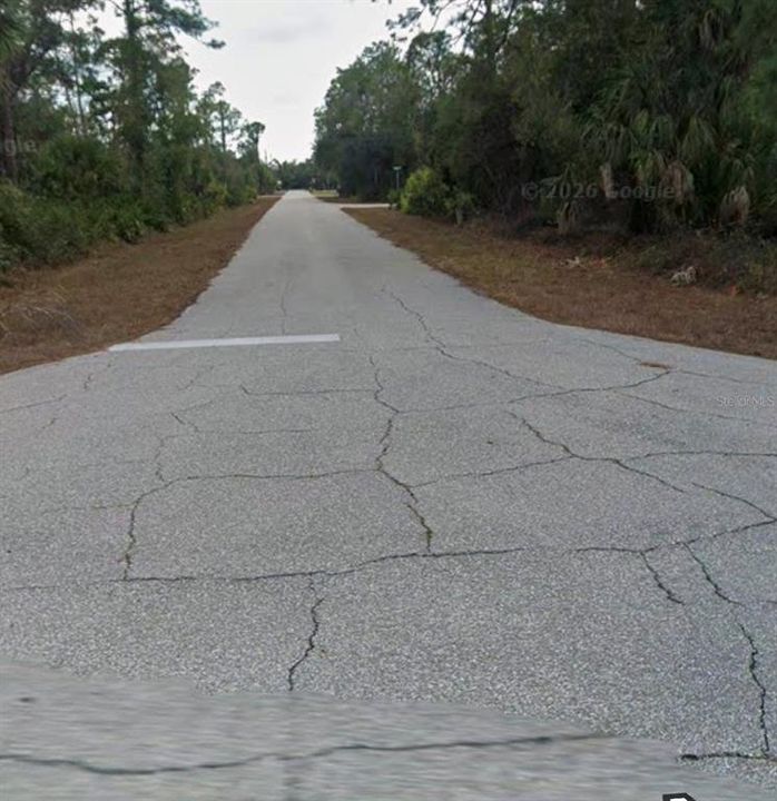 На продажу: $10,990 (0.24 acres)