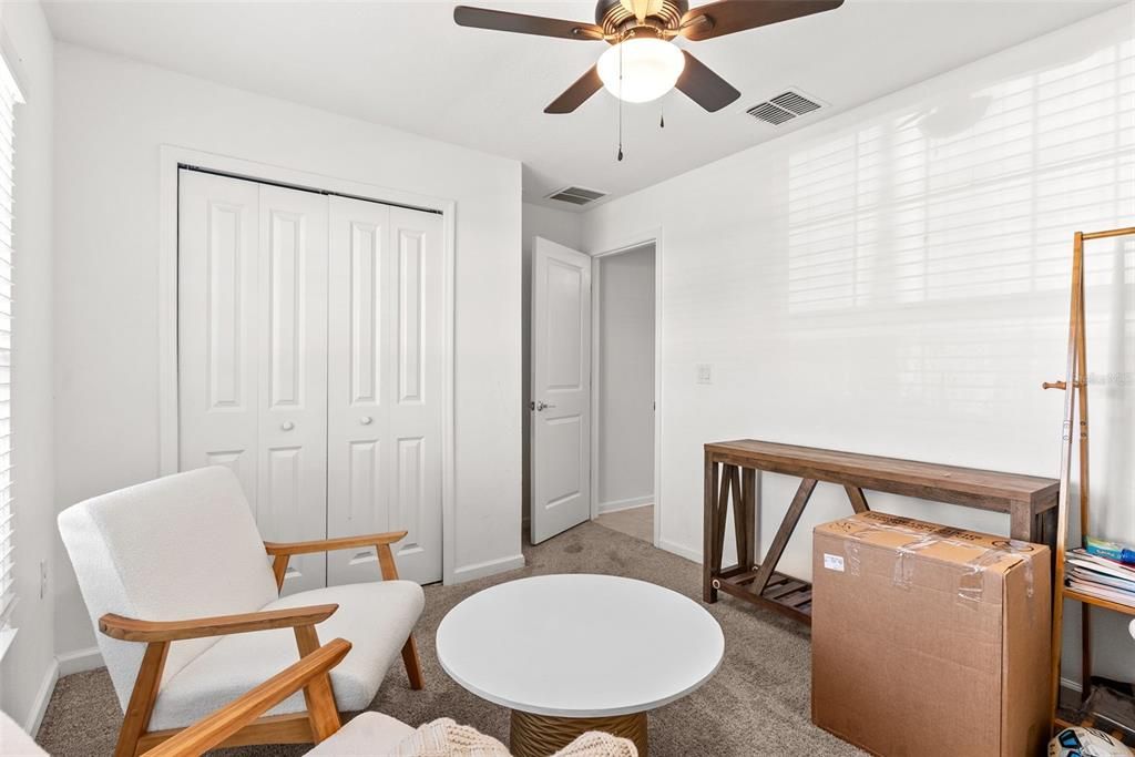 For Sale: $369,900 (4 beds, 2 baths, 1950 Square Feet)