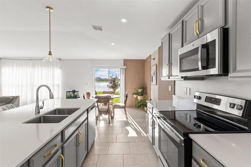 For Sale: $369,900 (4 beds, 2 baths, 1950 Square Feet)