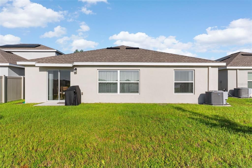 For Sale: $369,900 (4 beds, 2 baths, 1950 Square Feet)