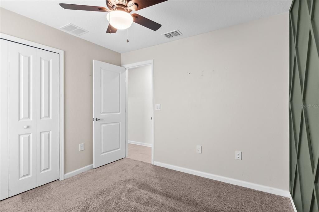 For Sale: $369,900 (4 beds, 2 baths, 1950 Square Feet)