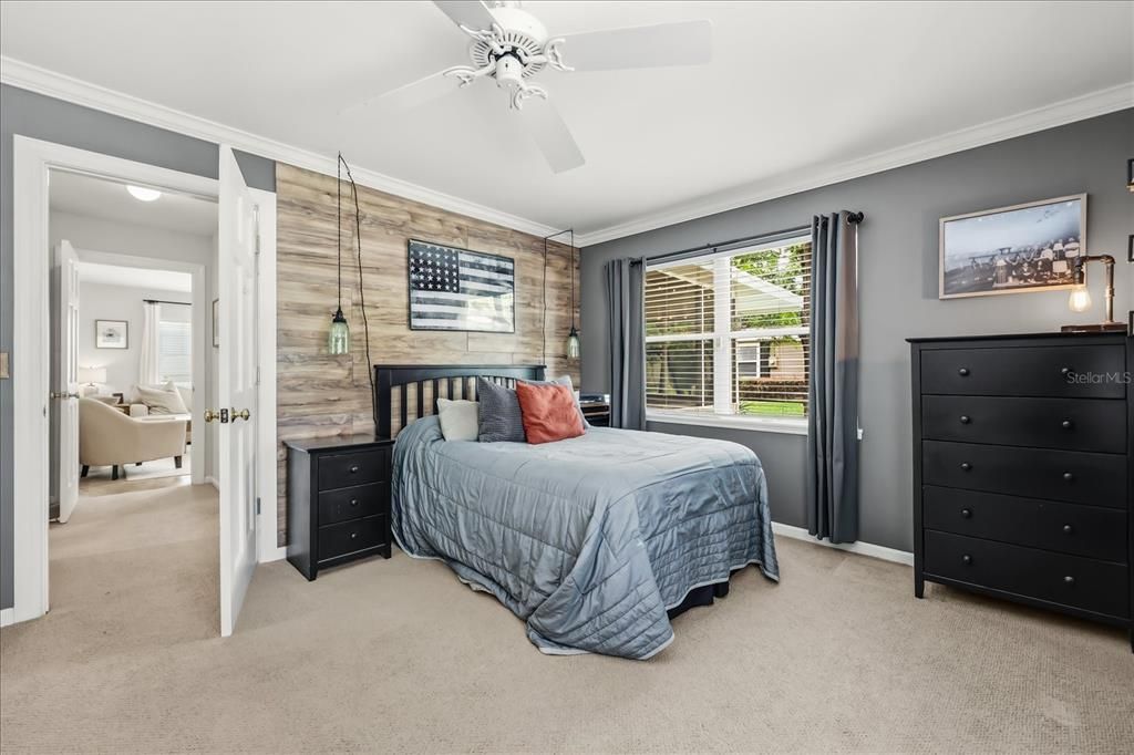 For Sale: $1,100,000 (5 beds, 4 baths, 3466 Square Feet)