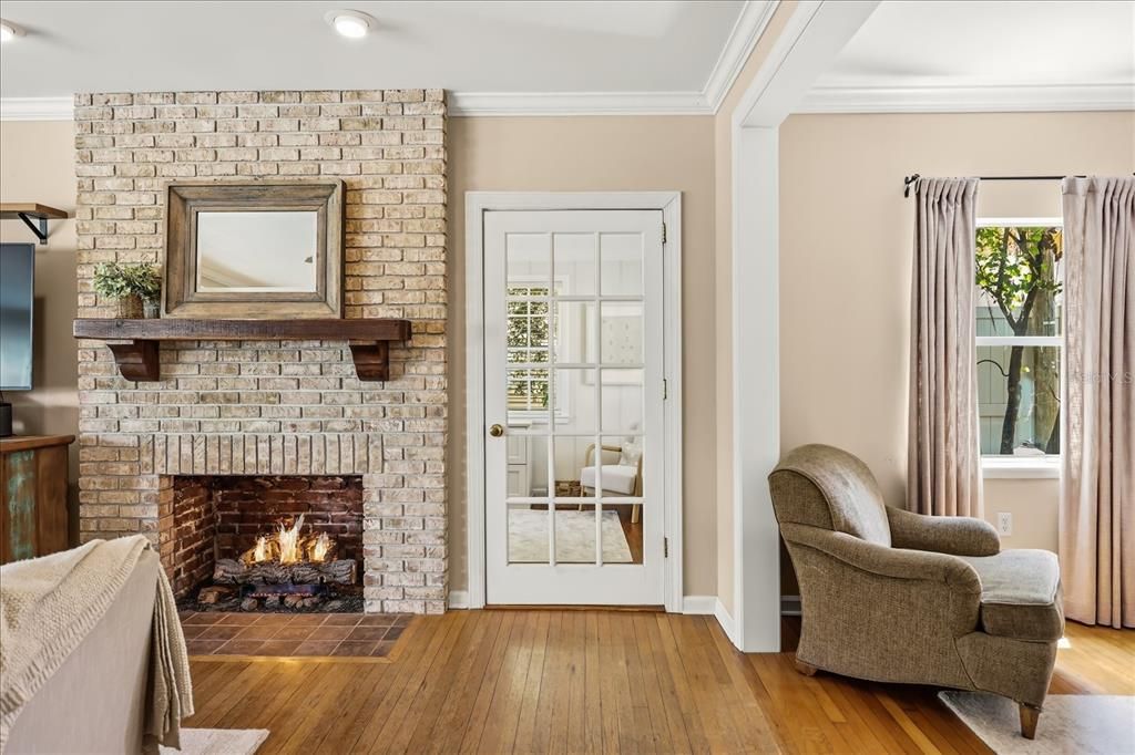 For Sale: $1,100,000 (5 beds, 4 baths, 3466 Square Feet)