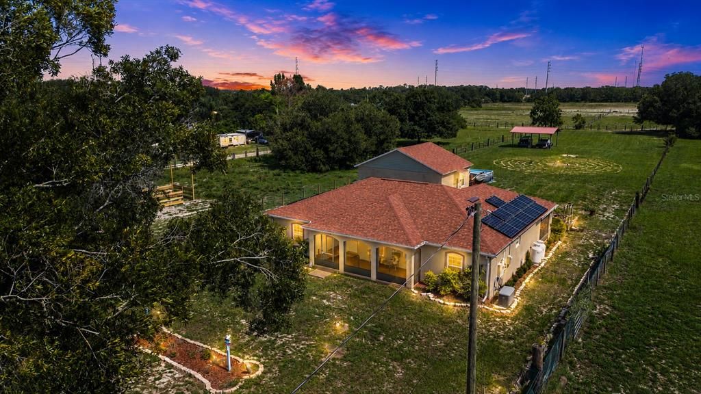 На продажу: $599,000 (3 спален, 3 ванн, 1678 Квадратных фут)