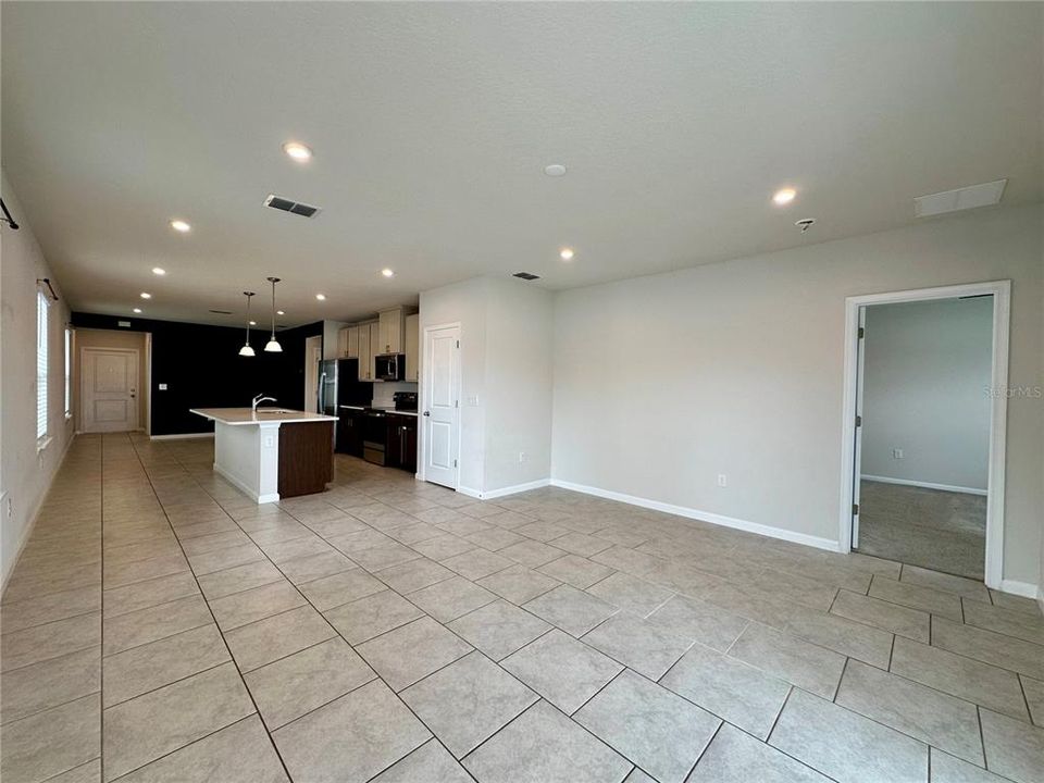 En Venta: $349,000 (3 camas, 2 baños, 1500 Pies cuadrados)