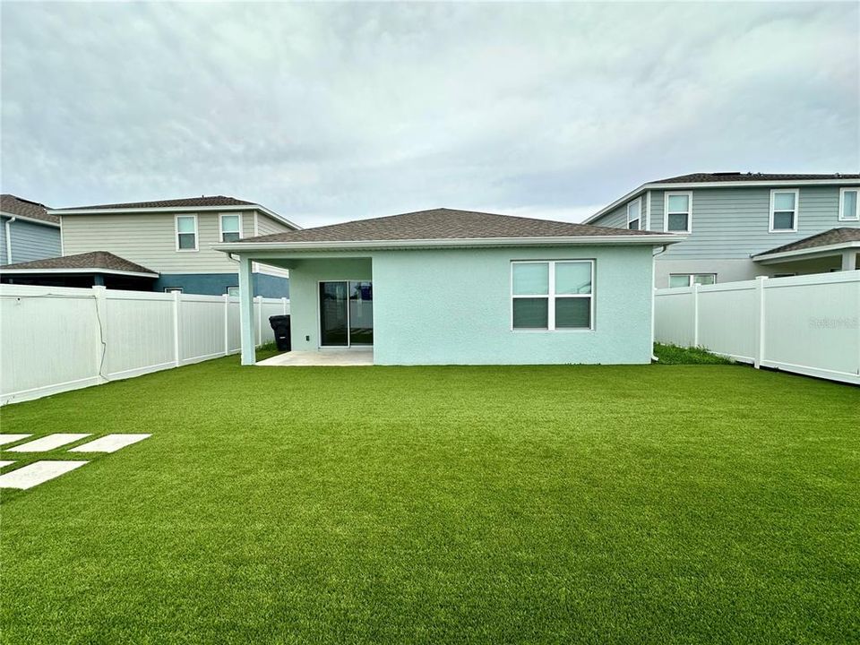 En Venta: $349,000 (3 camas, 2 baños, 1500 Pies cuadrados)