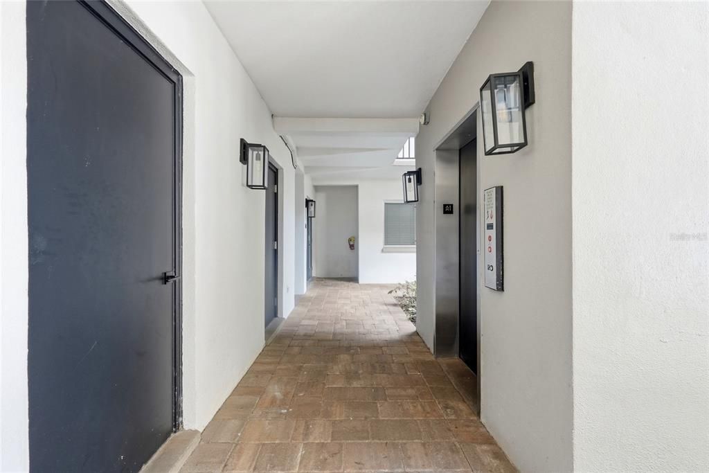 На продажу: $349,000 (1 спален, 1 ванн, 576 Квадратных фут)
