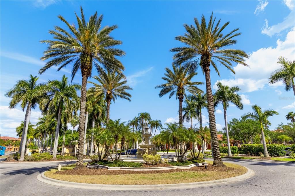 For Rent: $2,650 (2 beds, 2 baths, 1350 Square Feet)