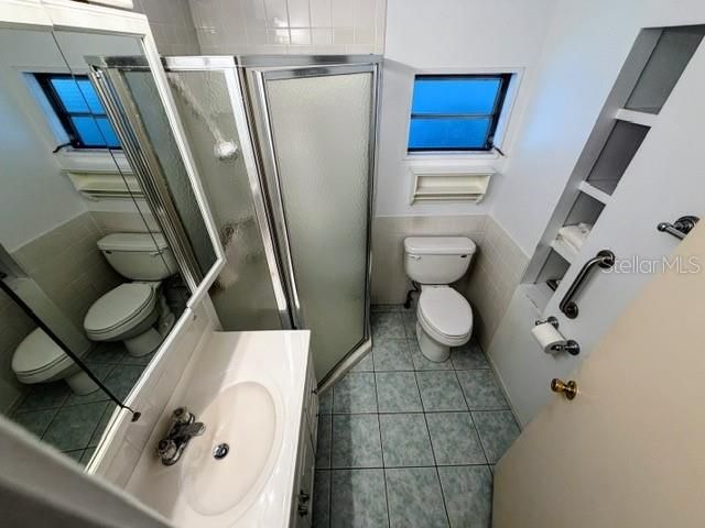 На продажу: $450,000 (2 спален, 2 ванн, 1253 Квадратных фут)