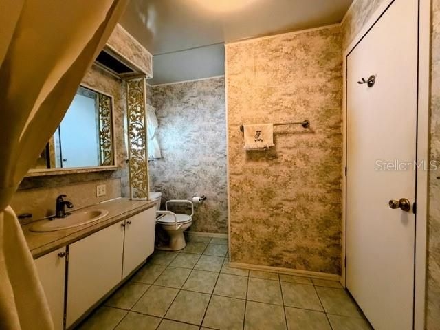 На продажу: $450,000 (2 спален, 2 ванн, 1253 Квадратных фут)