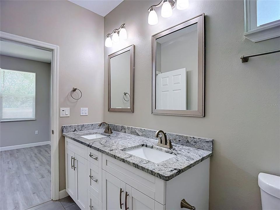 En Venta: $399,900 (3 camas, 2 baños, 1500 Pies cuadrados)