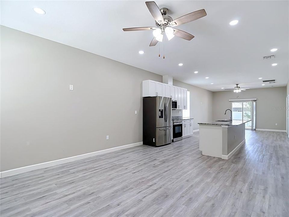 En Venta: $399,900 (3 camas, 2 baños, 1500 Pies cuadrados)