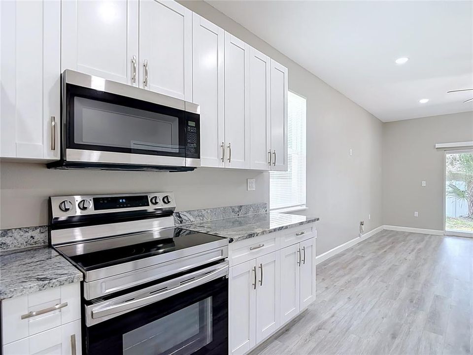 En Venta: $399,900 (3 camas, 2 baños, 1500 Pies cuadrados)
