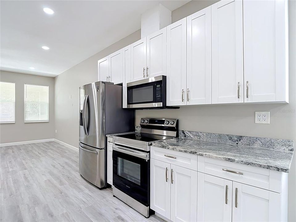 En Venta: $399,900 (3 camas, 2 baños, 1500 Pies cuadrados)