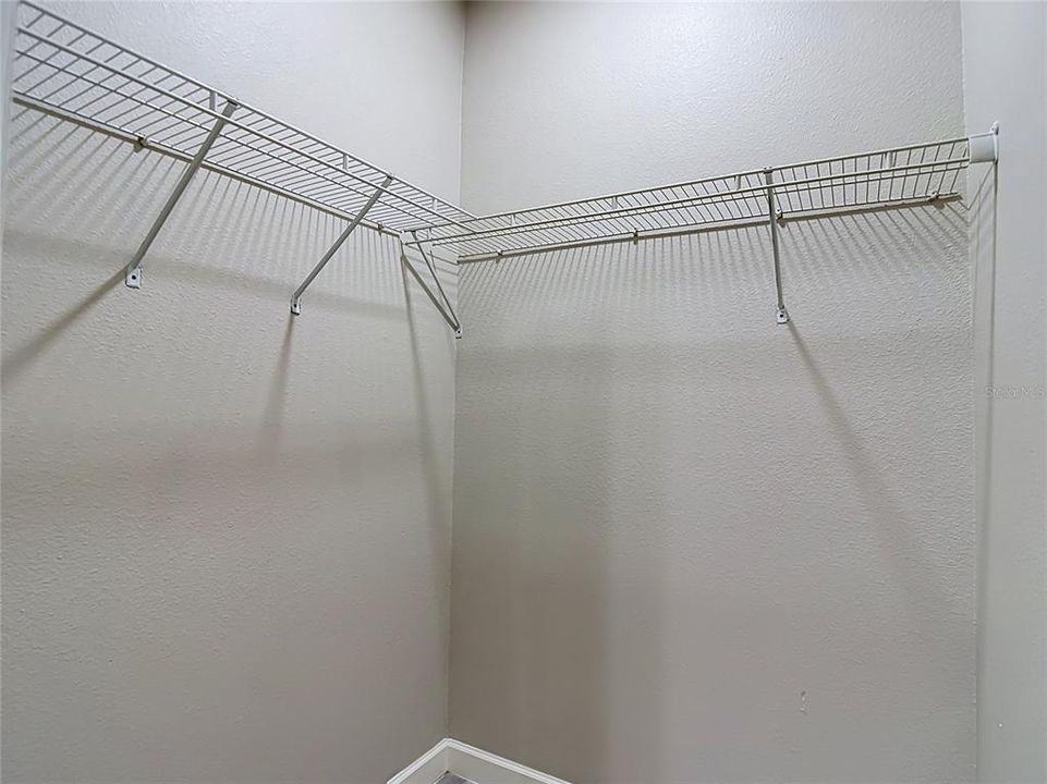 En Venta: $399,900 (3 camas, 2 baños, 1500 Pies cuadrados)