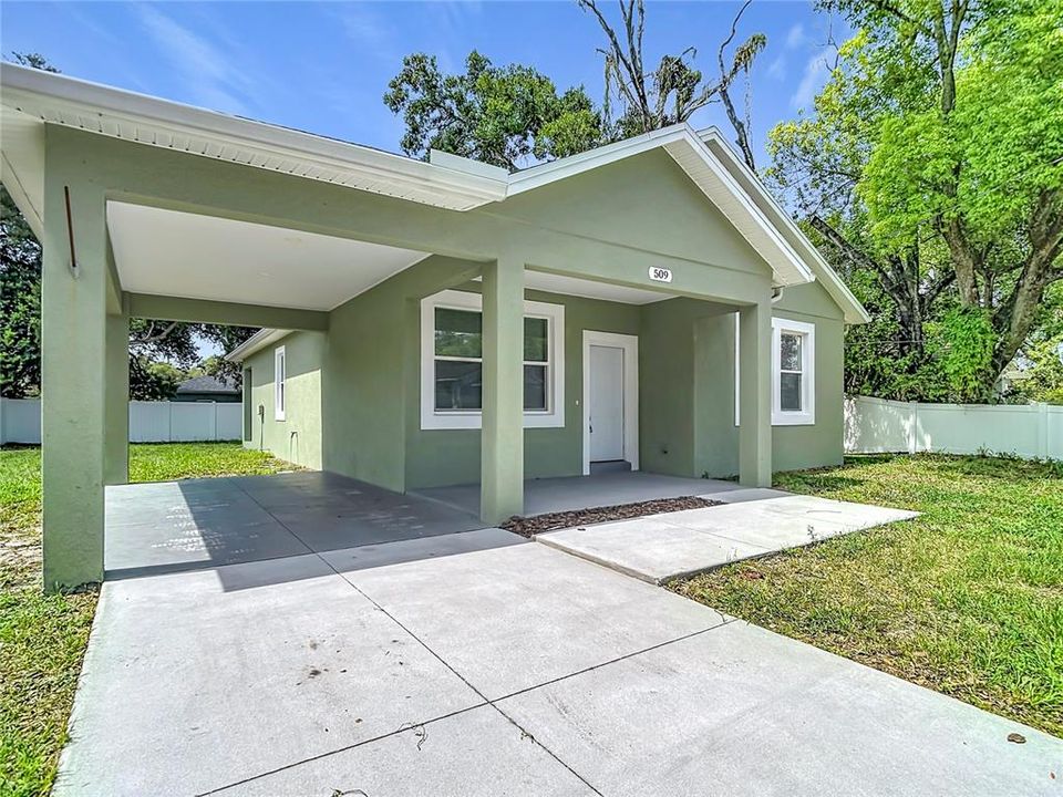 En Venta: $399,900 (3 camas, 2 baños, 1500 Pies cuadrados)