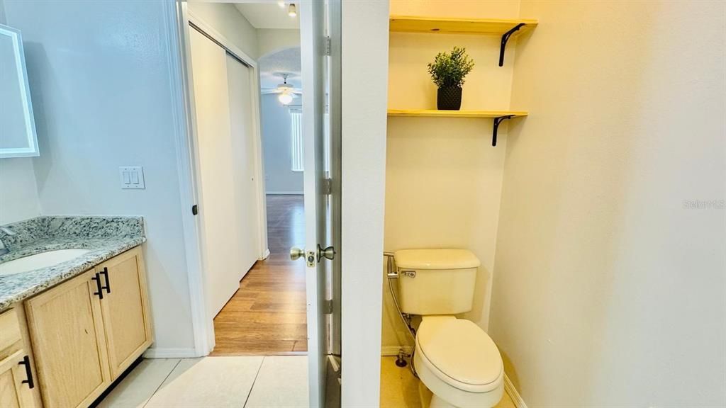 En Venta: $419,900 (4 camas, 2 baños, 1837 Pies cuadrados)