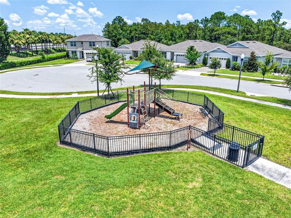 For Sale: $400,000 (3 beds, 2 baths, 1620 Square Feet)