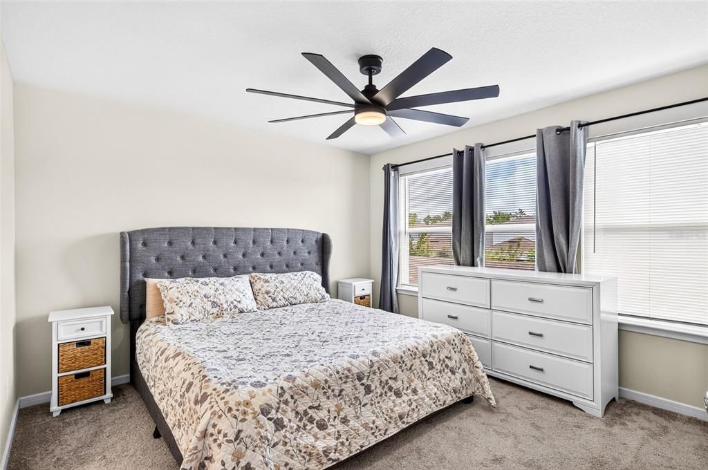 For Sale: $400,000 (3 beds, 2 baths, 1620 Square Feet)