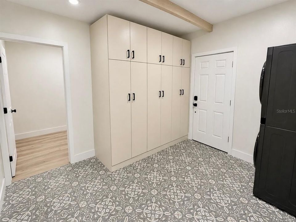 В аренду: $2,200 (2 спален, 2 ванн, 1220 Квадратных фут)