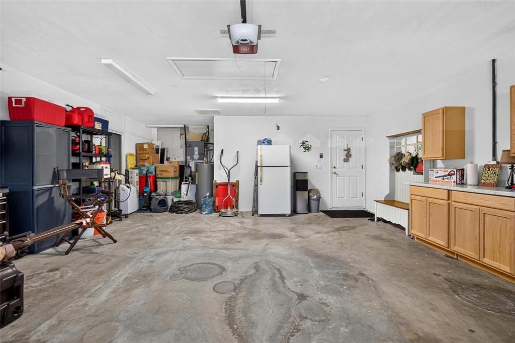 На продажу: $359,900 (3 спален, 2 ванн, 1849 Квадратных фут)