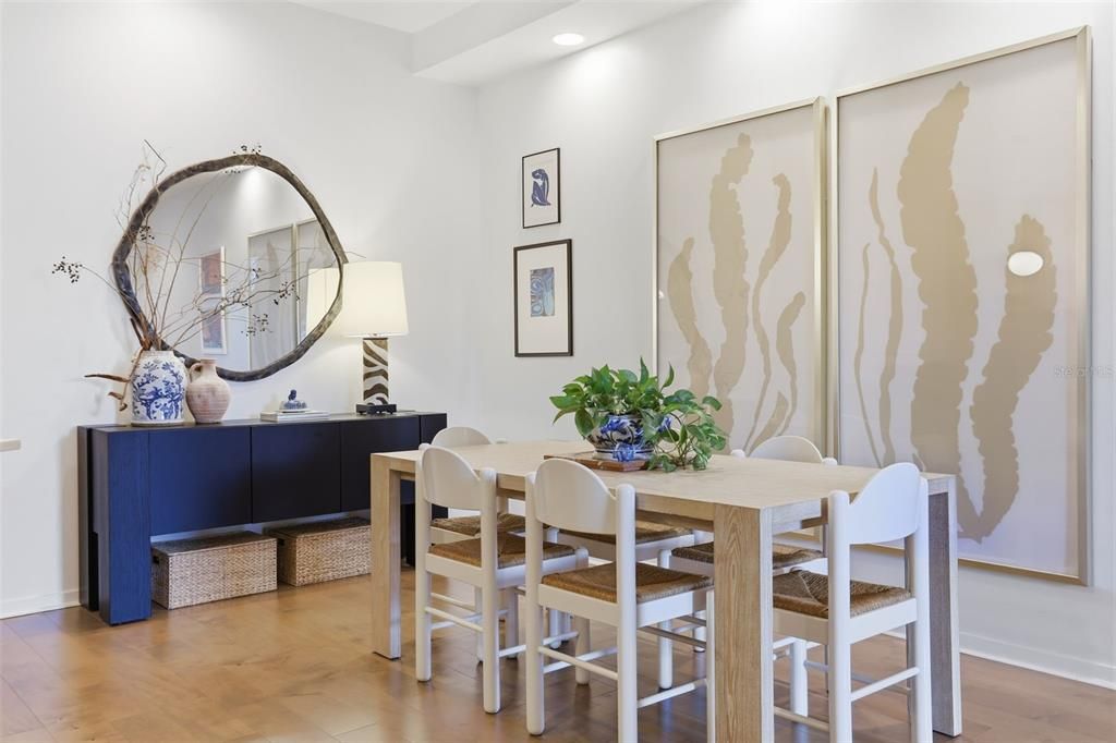 For Sale: $574,900 (3 beds, 2 baths, 1593 Square Feet)